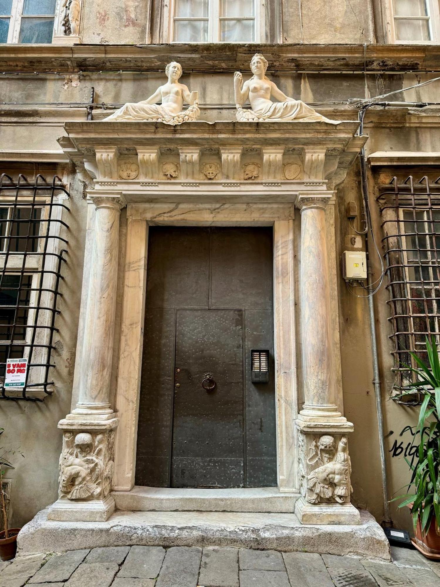 Aquarium 1'Minute! Free Wifi & Netflix "Casa Ripamaris Agnello" - Genova, Centro Storico By Tilo Daire Dış mekan fotoğraf